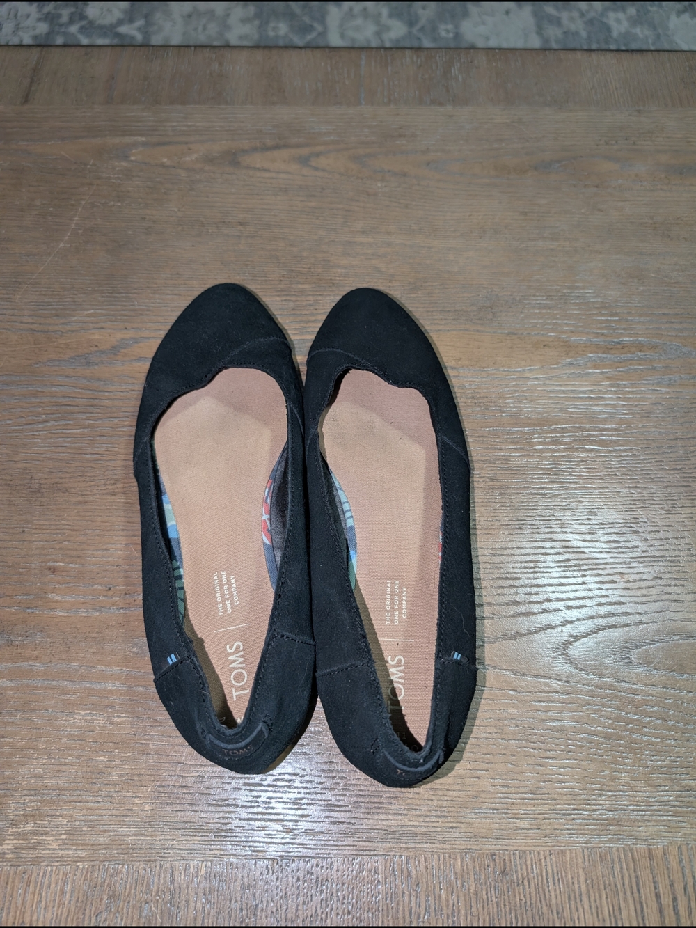 Tom's Black Women's Suede Flats - Size 11 - Picture 7 of 7